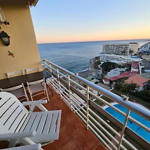 https://beach-flat-on-the-mediterraneo-8th-floor.hotelsinnerja.org